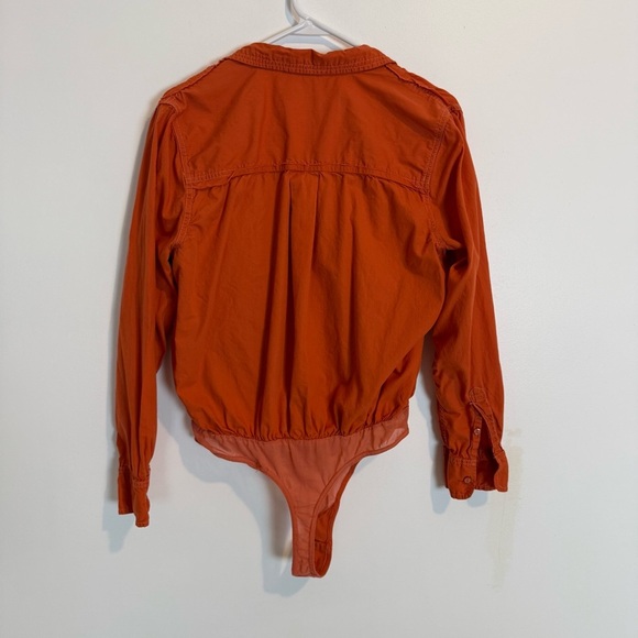 Free People POWER MOVE Button Down Woven Bodysuit orange red SZ L cotton - Picture 8 of 11